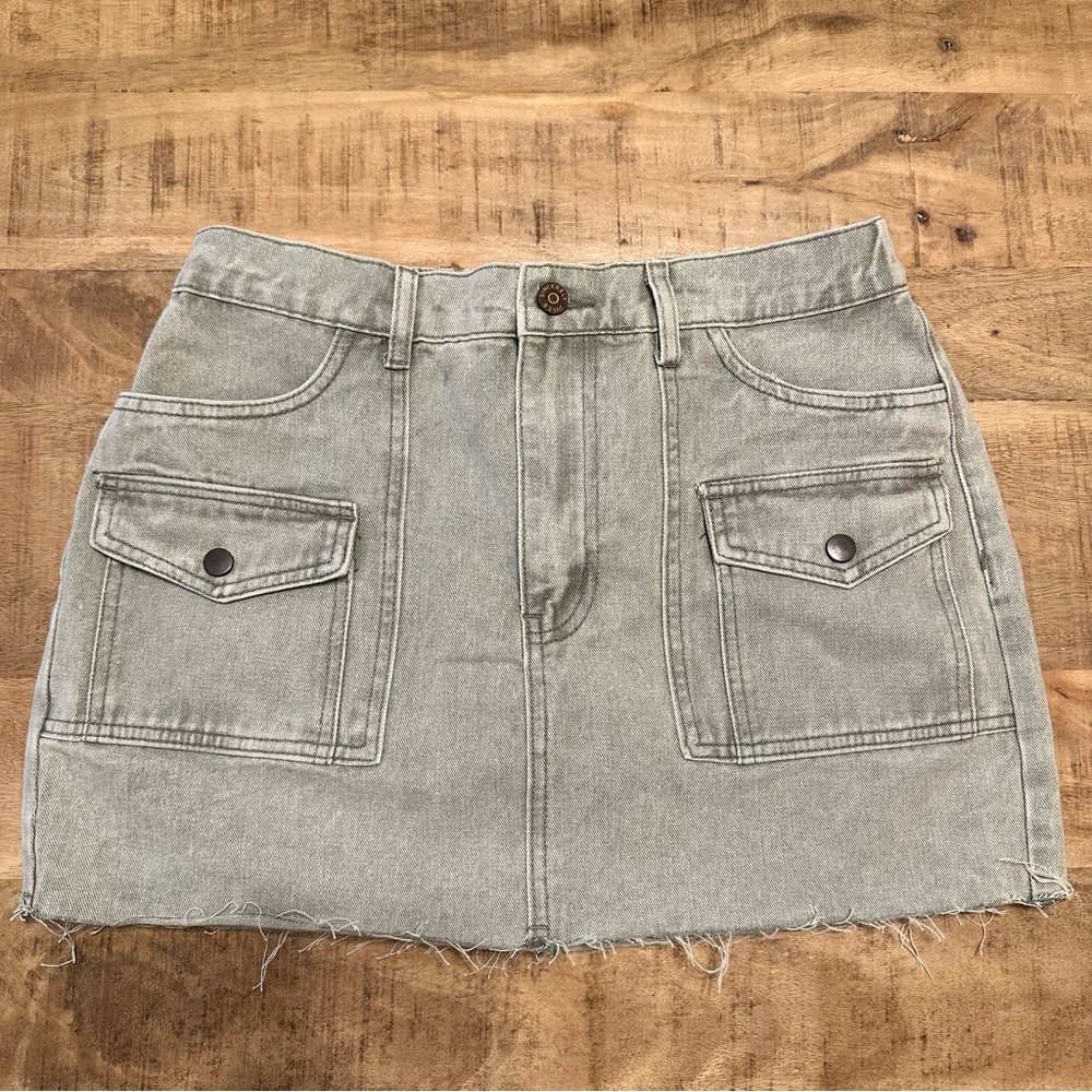 Sincerely Jules Light Gray Mini Skirt